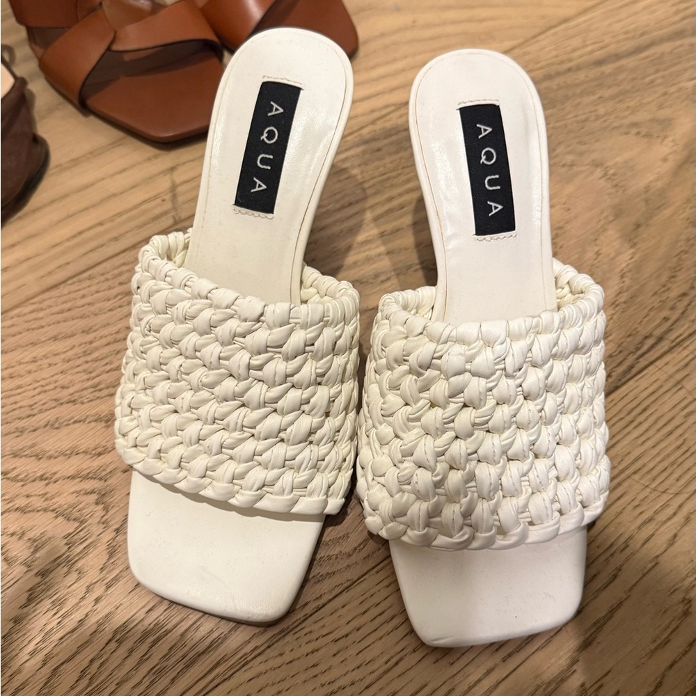 Aqua Women's Cream Woven Mules